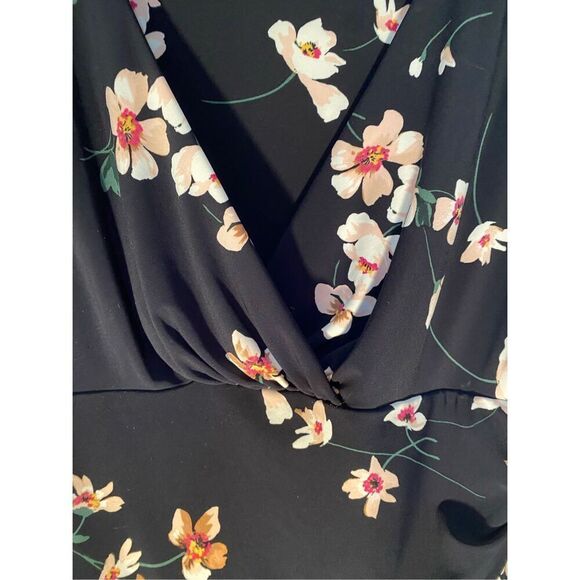 Ralph Lauren women’s floral navy stretch, faux wrap dress size 18 - Picture 5 of 6